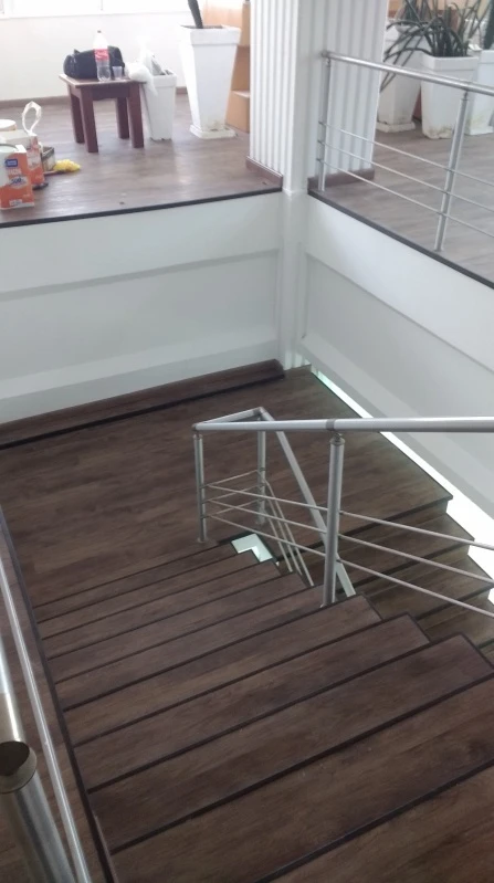 pintura em edifícios comerciais